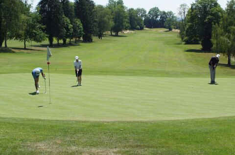 Golfturnier für einen guten Zweck 