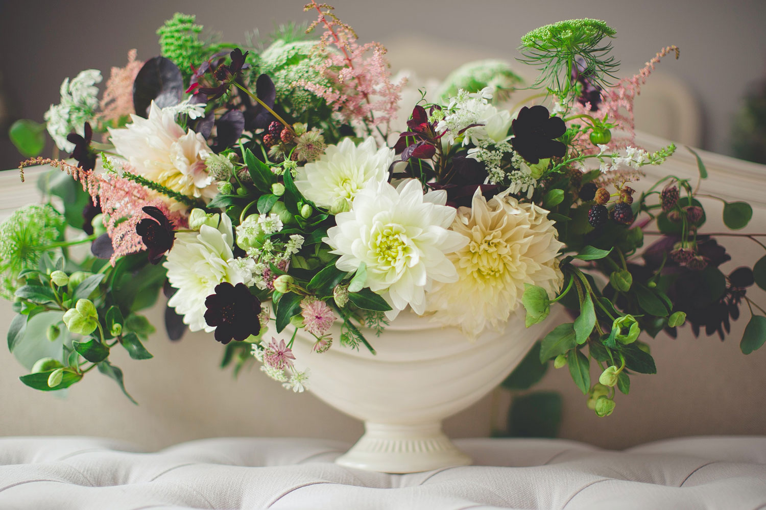 Weisse Blumen in einer Vase