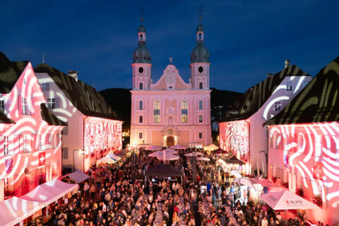 BLKB setzt ein Zeichen für krebskranke Kinder